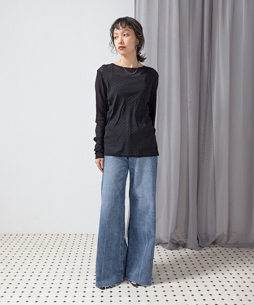 en CAnAF(エンカナフ)の「【華やかなドットが映える】フロッキードットシアークルーネックプルオーバー(Tシャツ/カットソー・レディース・ブラック/ホワイト/チャコールグレー・フリー)」の15枚目の写真