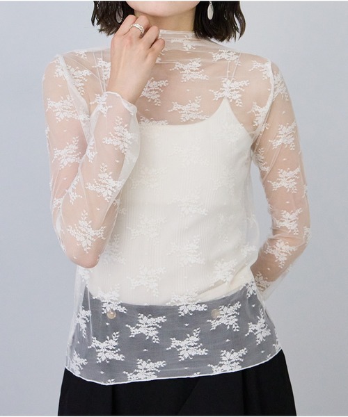 each(イーチ)の「フラワーレースシアータートルインナー(Tシャツ/カットソー・レディース・ベージュ/ホワイト/ブラック・FREE)」の10枚目の写真