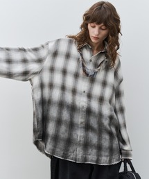 AIVER（アイバー）の「AIVER　スプレー加工オンブレチェックシャツ（シャツ/ブラウス）」