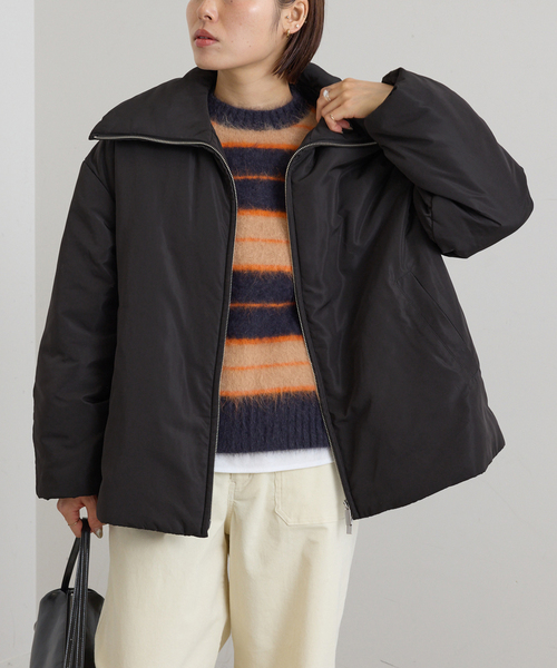 U by SPICK&SPAN（ユーバイスピックアンドスパン）の「撥水フロントジップパファージャケット（その他アウター・レディース・ベージュ/ブラック・FREE）」の3枚目の写真