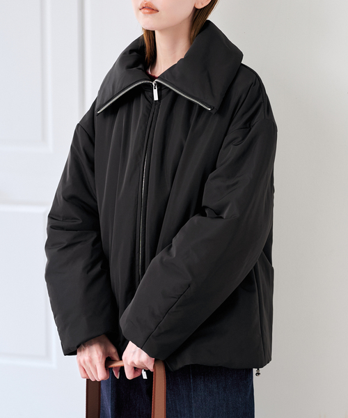 U by SPICK&SPAN（ユーバイスピックアンドスパン）の「撥水フロントジップパファージャケット（その他アウター・レディース・ベージュ/ブラック・FREE）」の22枚目の写真