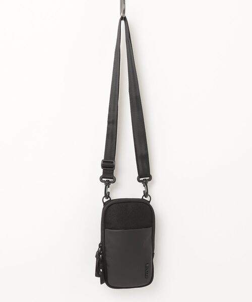 incase(インケース)の「INCO400721-BLK Incase A.R.C. Small Crossbody Bag - Black(ショルダーバッグ・メンズ・ブラック・ONE SIZE)」の1枚目の写真