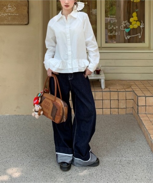 MAISON DE THERESE(メゾン ド テレーズ)の「フリルヘム 長袖ホワイトシャツ ブラウス(シャツ/ブラウス・レディース・White・M)」の13枚目の写真