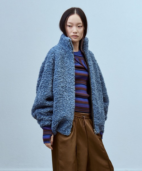 THINGS THAT MATTER(シングス ザット マター)の「【先行予約】IMITATION SHEEP FUR JACKET / イミテーションシープファージャケット(ダウンジャケット/コート・レディース・チャコールグレー/ブルー・FREE)」の4枚目の写真