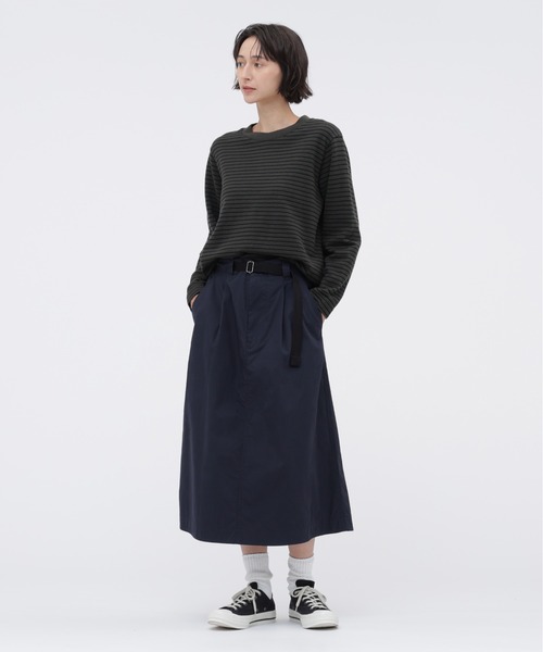 MHL.(エムエイチエル)の「TEXTURED COTTON STRIPE(Tシャツ/カットソー・レディース・ダークグリーン/ライトベージュ・2)」の9枚目の写真