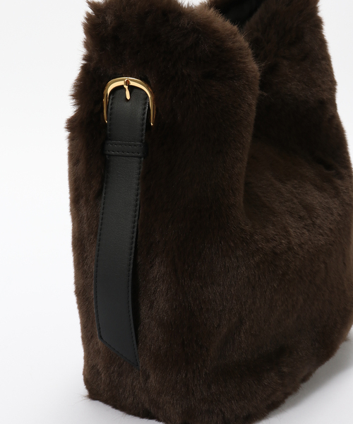 Spick & Span(スピックアンドスパン)の「VIOLAd’ORO / ヴィオラドーロ エコファーショルダー(ショルダーバッグ・レディース・ベージュ/ブラウン・FREE)」の17枚目の写真