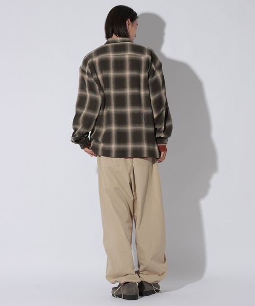 LAKOLE(ラコレ)の「ガーゼチェック長袖シャツ / 1057771(シャツ/ブラウス・メンズ・ブラウン/ホワイト・MEDIUM/LARGE)」の10枚目の写真