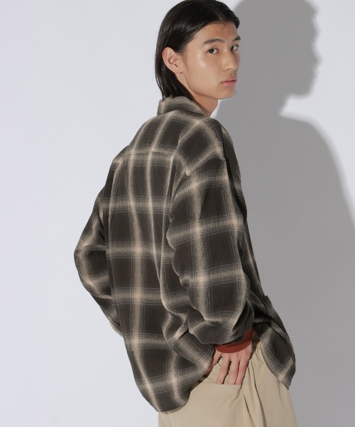 LAKOLE(ラコレ)の「ガーゼチェック長袖シャツ / 1057771(シャツ/ブラウス・メンズ・ブラウン/ホワイト・MEDIUM/LARGE)」の12枚目の写真
