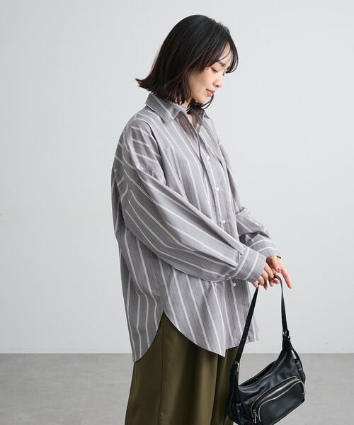 Green Parks(グリーンパークス)の「マルチウェイストライプシャツチュニック(シャツ/ブラウス・レディース・ベージュ/ブルー/ピンク/グレー・FREE)」の22枚目の写真