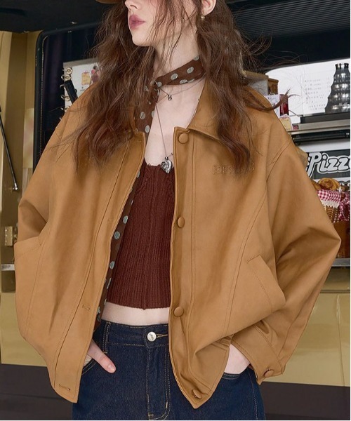 &soiree(アンドソワレ)の「ワンポイントロゴオーバーサイズブルゾン(ブルゾン・レディース・ブラウン/ピンク・MEDIUM/LARGE/X-LARGE)」の1枚目の写真