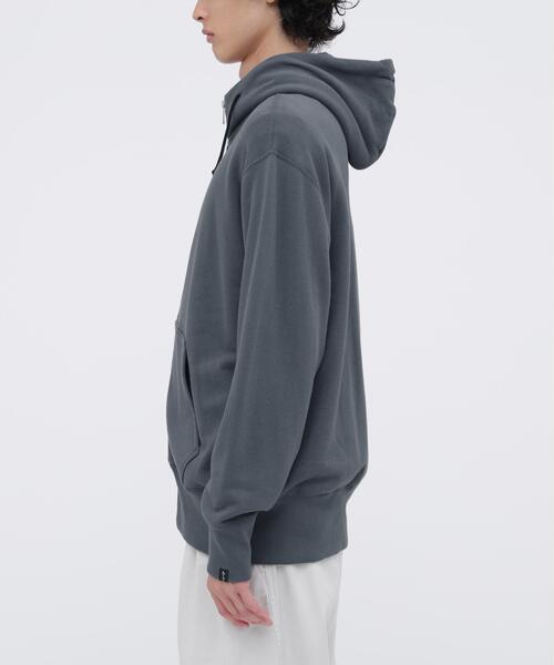 MHL.(エムエイチエル)の「LIGHT LOOPBACK COTTON(パーカー・メンズ・ブルー系その他5/ホワイト系その他2・X-LARGE/MEDIUM/LARGE)」の9枚目の写真