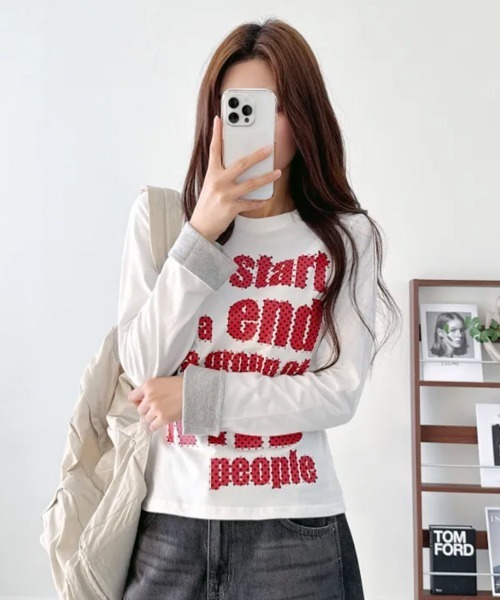 Emilie(エミリー)の「ポップレタリングプリント ロールアップ長袖Tシャツ(Tシャツ/カットソー・レディース・ミント/ブラック/パープル/イエロー/アイボリー・FREE)」の10枚目の写真