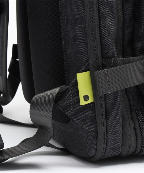 incase(インケース)の「CL90004 EO Travel Backpack(バックパック/リュック・メンズ・ブラック・ONE SIZE)」の12枚目の写真