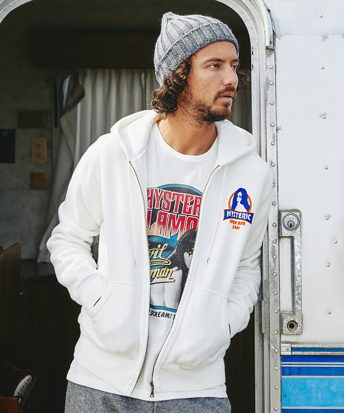 HYSTERIC GLAMOUR(ヒステリックグラマー)の「GLAMOUR LODGE pt PK(パーカー・メンズ・ホワイト/ネイビー/トップグレー・SMALL/MEDIUM/LARGE)」の1枚目の写真