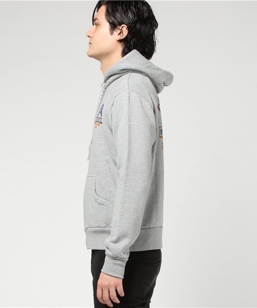 HYSTERIC GLAMOUR(ヒステリックグラマー)の「GLAMOUR LODGE pt PK(パーカー・メンズ・ホワイト/ネイビー/トップグレー・SMALL/MEDIUM/LARGE)」の16枚目の写真