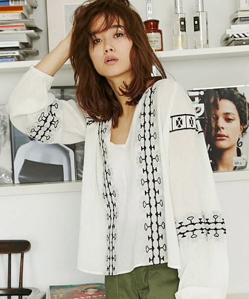 Ungrid アングリッド の エンブロイダリーブラウス シャツ ブラウス Wear