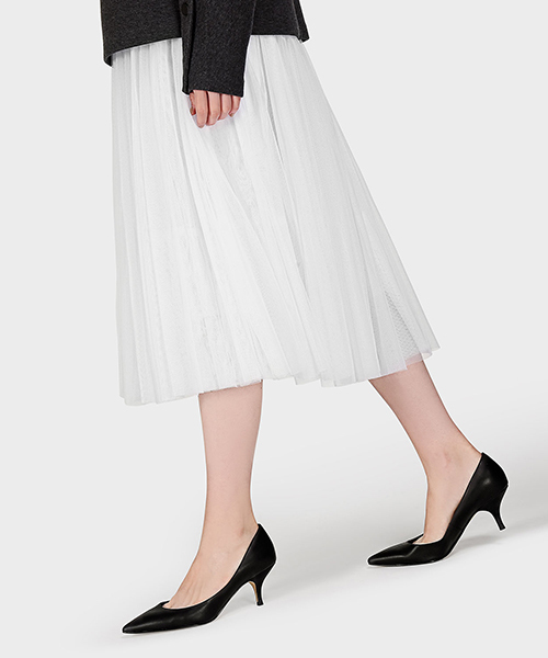 CHARLES & KEITH(チャールズ & キース)の「ベーシックパンプス / BASIC PUMPS(パンプス・レディース・ブラック/ダークブラウン/アイボリー・22.5cm/23.5cm/23cm/24.5cm/25.5cm/25cm)」の21枚目の写真
