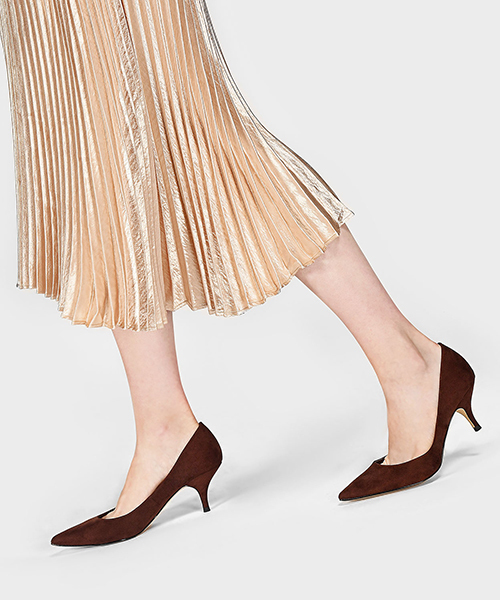 CHARLES & KEITH(チャールズ & キース)の「ベーシックパンプス / BASIC PUMPS(パンプス・レディース・ブラック/ダークブラウン/アイボリー・22.5cm/23.5cm/23cm/24.5cm/25.5cm/25cm)」の15枚目の写真