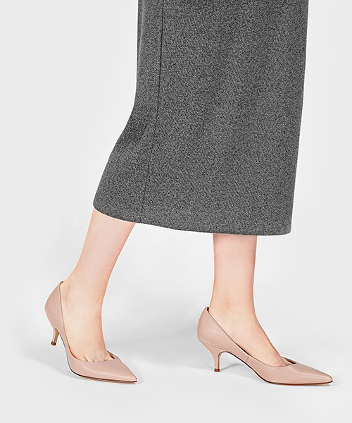 CHARLES & KEITH(チャールズ & キース)の「ベーシックパンプス / BASIC PUMPS(パンプス・レディース・ブラック/ダークブラウン/アイボリー・22.5cm/23.5cm/23cm/24.5cm/25.5cm/25cm)」の9枚目の写真
