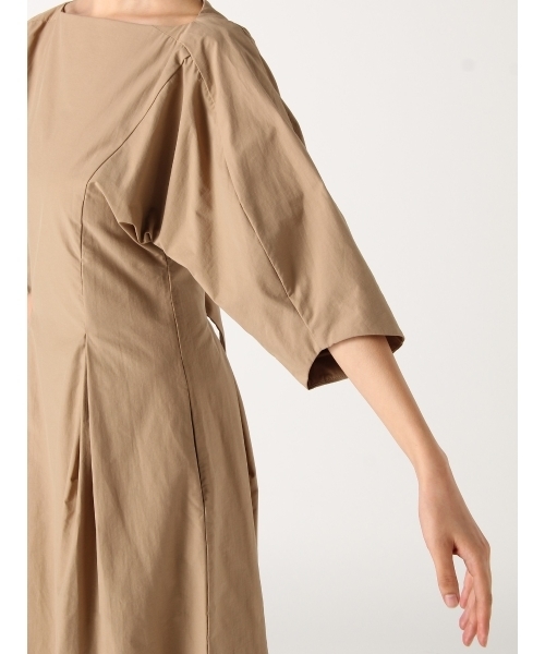 LAGUNAMOON（ラグナムーン）の「フォルムタフタワンピース（ワンピース・レディース・ブラック/ベージュ/カーキ・SMALL/MEDIUM）」の12枚目の写真