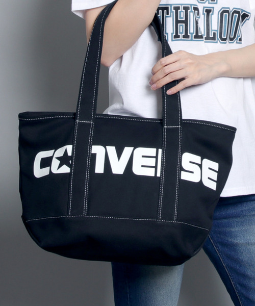 CONVERSE(コンバース)の「【CONVERSE/コンバース】canvas M tote/キャンバスMトートバッグ(トートバッグ・レディース・ベージュ/ブラック/ホワイト/ブラック系その他/レッド/ネイビー/グレー/ダークベージュ/ベージュ系その他/グリーン/ライトブラウン/レッド系その他/ブルー/ブラック系その他3/アイボリー/ワインレッド・FREE)」の6枚目の写真