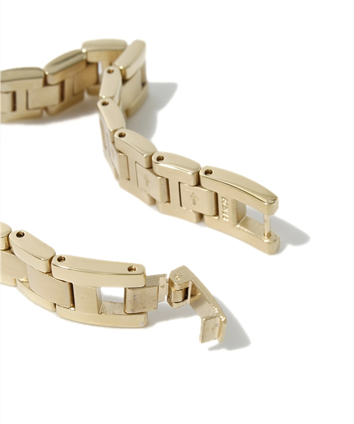 SHIPS for women(シップスフォーウィメン)の「スクエア フェイス ソーラー ウォッチ② (アナログ腕時計・レディース・ゴールド・ONE SIZE)」の5枚目の写真