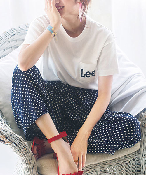 Lee（リー）の「＜Ｌｅｅ＞ポケットロゴＴシャツ（Tシャツ/カットソー・レディース・ホワイト/ネイビー/グレー・MEDIUM/SMALL）」の9枚目の写真