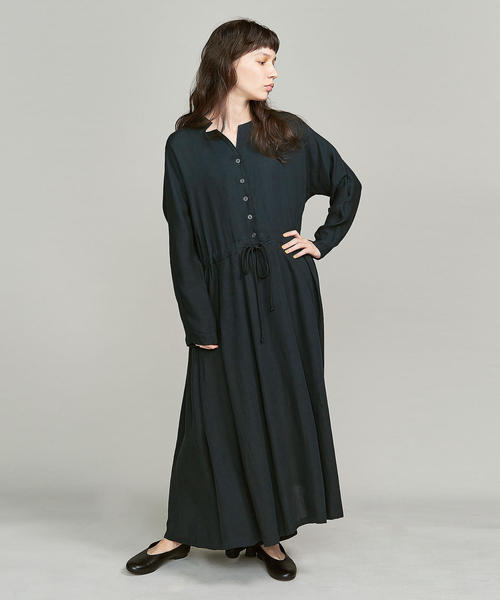 BLACK CRANE（ブラッククレーン）の「＜BLACK CRANE＞CLASSY DRESS 