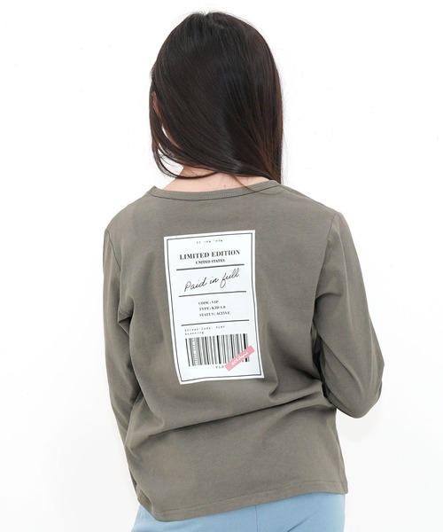 Bee des Bee（ビーデスビー）の「【コットン100％】長袖プリントTシャツ（Tシャツ/カットソー・キッズ・ブラック系その他/ブラック/ブラック系その他2/グレー系その他/カーキ/ホワイト系その他/グレー/ブラック系その他3/ホワイト/ホワイト系その他2/ブラック系その他4/モカ/ネイビー/ライトイエロー/ピンク/ダークグリーン/ミント/サックスブルー/ベージュ/グレイッシュベージュ/ブルー系その他/グレー系その他2/ラベンダー/ブラウン/ライトブラウン/ピンク系その他/グリーン系その他/アイボリー/ブラック系その他5/ホワイト系その他3/ライトブルー/ピンク系その他2/チャコールグレー/ピンク系1/ライトパープル/ブラック系その他6/ホワイト系その他4/チャコール/ブラック系その他7/ホワイト系その他5・150cm/100cm/120cm/140cm/110cm/130cm）」の19枚目の写真