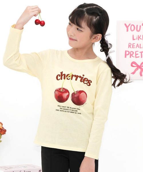 Bee des Bee（ビーデスビー）の「【コットン100％】長袖プリントTシャツ（Tシャツ/カットソー・キッズ・ブラック系その他/ブラック/ブラック系その他2/グレー系その他/カーキ/ホワイト系その他/グレー/ブラック系その他3/ホワイト/ホワイト系その他2/ブラック系その他4/モカ/ネイビー/ライトイエロー/ピンク/ダークグリーン/ミント/サックスブルー/ベージュ/グレイッシュベージュ/ブルー系その他/グレー系その他2/ラベンダー/ブラウン/ライトブラウン/ピンク系その他/グリーン系その他/アイボリー/ブラック系その他5/ホワイト系その他3/ライトブルー/ピンク系その他2/チャコールグレー/ピンク系1/ライトパープル/ブラック系その他6/ホワイト系その他4/チャコール/ブラック系その他7/ホワイト系その他5・150cm/100cm/120cm/140cm/110cm/130cm）」の3枚目の写真