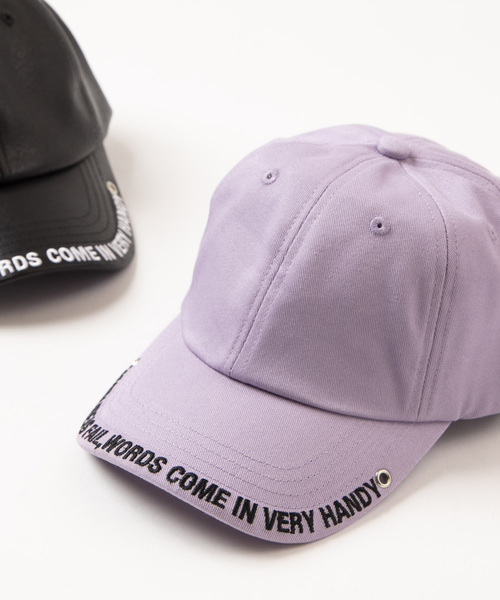 WEGO（ウィゴー）の「WEGO/バイザーロゴキャップ（キャップ・レディース・ホワイト/ブラック/ブラック系その他/レッド/ライトピンク/パープル/ライトパープル・FREE）」の5枚目の写真