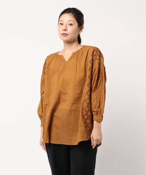 AMERICAN HOLIC（アメリカンホリック）の「幾何レース切替ギャザーチュニック（チュニック・レディース・ブラック/オフホワイト/キャメル・FREE）」の3枚目の写真