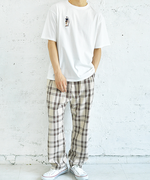 PairPair（ペアペア）の「男の子刺繍ビッグシルエットＴ（Tシャツ/カットソー・メンズ・ブラック/オフホワイト/ホワイト系その他/ホワイト・FREE）」の5枚目の写真