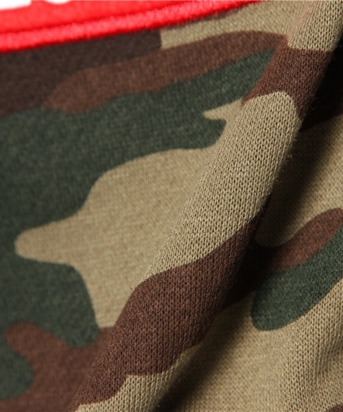 WEGO（ウィゴー）の「WEGO/カモフラワッペンBOXパーカー（パーカー・メンズ・カーキ・MEDIUM/LARGE）」の9枚目の写真