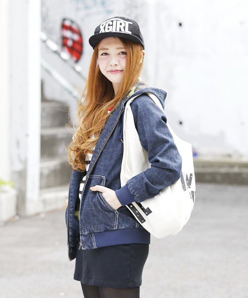 X-girl（エックスガール）の「CAMO LINING JACKET（デニムジャケット・レディース・インディゴブルー/ブラック/ベージュ・1/2）」の11枚目の写真