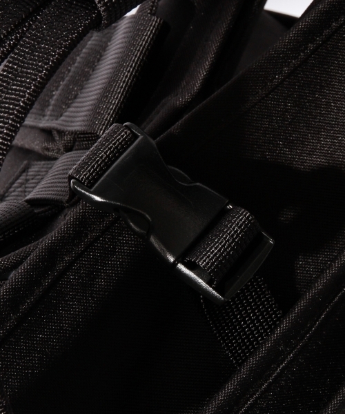 PORTER(ポーター)の「PORTER×B印 YOSHIDA / 別注“UNION” 2WAY リュック S(バックパック/リュック・メンズ・ブラック・ONE SIZE)」の5枚目の写真