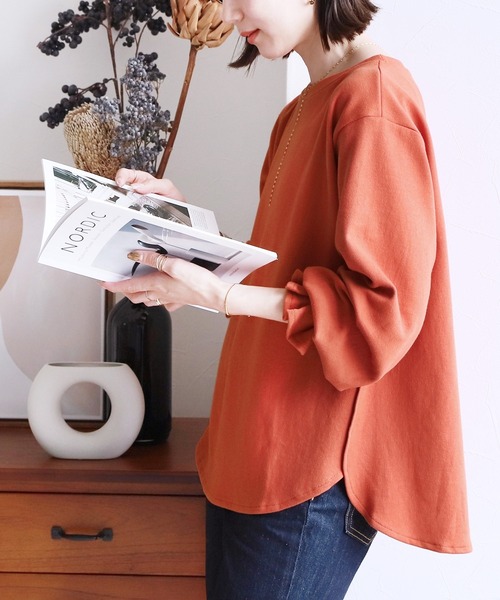 reca（レカ）の「【低身長さんにオススメ！】ふんわりクシュっと！タックスリーブカットソー（Tシャツ/カットソー・レディース・ブラック/ブラウン/ホワイト系その他/グリーン系その他/モカ/アイボリー/ピンク系その他/ベージュ/カーキ/ミント/グレイッシュベージュ/グリーン/マスタード/ブルー/レッド系・FREE/L）」の17枚目の写真