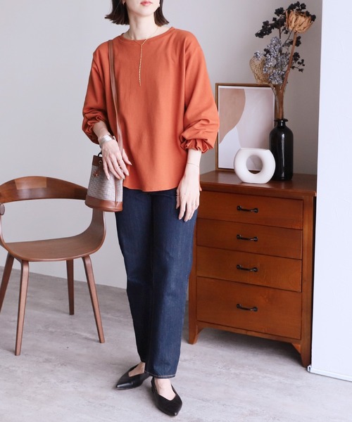 reca（レカ）の「【低身長さんにオススメ！】ふんわりクシュっと！タックスリーブカットソー（Tシャツ/カットソー・レディース・ブラック/ブラウン/ホワイト系その他/グリーン系その他/モカ/アイボリー/ピンク系その他/ベージュ/カーキ/ミント/グレイッシュベージュ/グリーン/マスタード/ブルー/レッド系・FREE/L）」の19枚目の写真