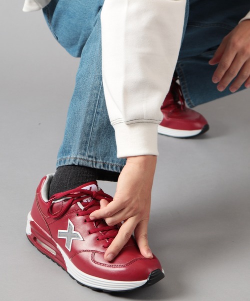 KOM ORIGINAL（ケーオーエム オリジナル）の「X TOKYO メンズカジュアル ハイテクスニーカー（スニーカー・メンズ・ブラック/ダークネイビー/ホワイト・25/25.5/26/26.5/27/28/28.5/29）」の5枚目の写真