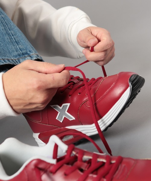 KOM ORIGINAL（ケーオーエム オリジナル）の「X TOKYO メンズカジュアル ハイテクスニーカー（スニーカー・メンズ・ブラック/ダークネイビー/ホワイト・25/25.5/26/26.5/27/28/28.5/29）」の4枚目の写真