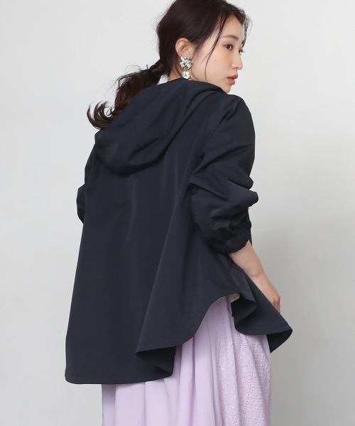 Bou Jeloud（ブージュルード）の「SOLOTEX・マウンテンパーカ