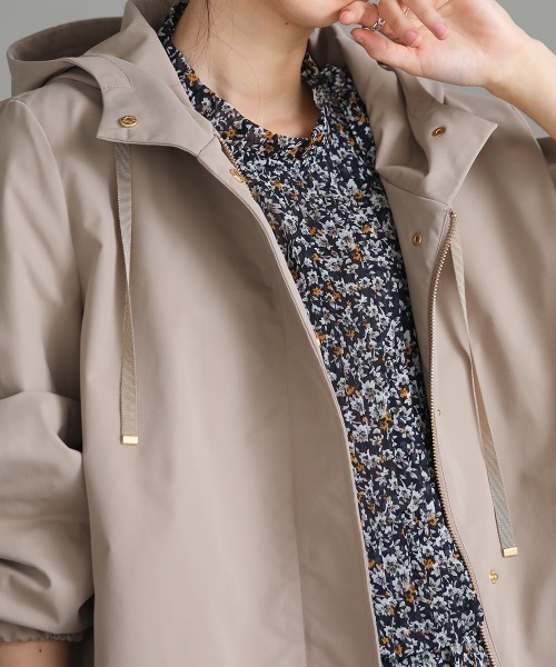 Bou Jeloud（ブージュルード）の「SOLOTEX・マウンテンパーカ