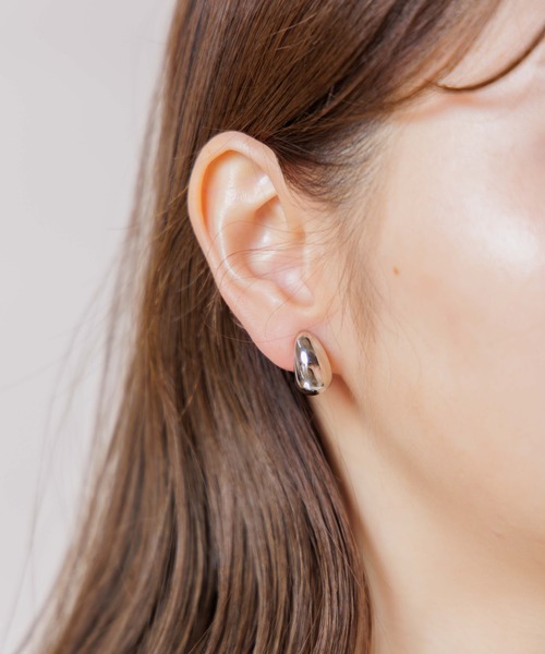 flower(フラワー)の「タイニーフープイヤリング(イヤリング・レディース・シルバー/ゴールド・FREE)」の22枚目の写真