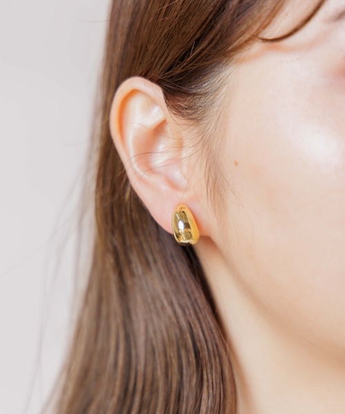 flower(フラワー)の「タイニーフープイヤリング(イヤリング・レディース・シルバー/ゴールド・FREE)」の16枚目の写真