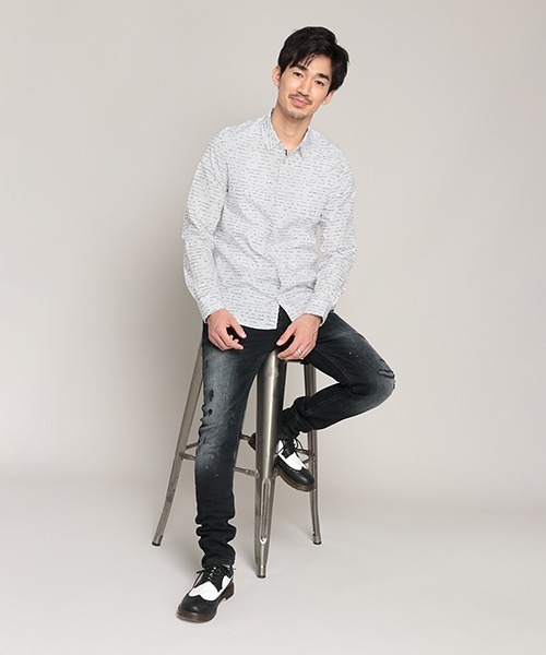 Desigual(デシグアル)の「シャツ長袖 JON(シャツ/ブラウス・メンズ・ホワイト・M/S/2L/L/3L)」の1枚目の写真