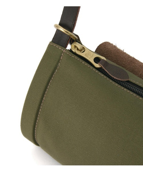 IL BISONTE（イルビゾンテ）の「IL BISONTE / ORIGINAL LEATHER / ショルダーバッグ（ショルダーバッグ・レディース・ネイビー/ブラック系その他/ブラック/オリーブ/グリーン系その他/ブラック系その他2/ブラウン系その他4/ブラウン系その他2/ブラウン系その他3/レッド系その他/ブラウン系その他/ブルー系その他3/ダークブラウン系1・FREE）」の22枚目の写真