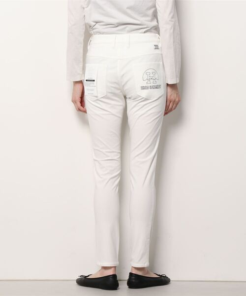 HORN GARMENT(ホーンガーメント)の「FILLING STRETCH PANTS | WOMEN(その他パンツ・レディース・ブラック/ホワイト・LARGE/MEDIUM)」の5枚目の写真