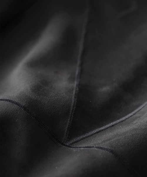 SHAREEF(シャリーフ)の「MICRO SUEDE SWITCHING BIG SWEAT(スウェット・メンズ・ブラック/バーガンディー/グレー・3/2/1)」の9枚目の写真