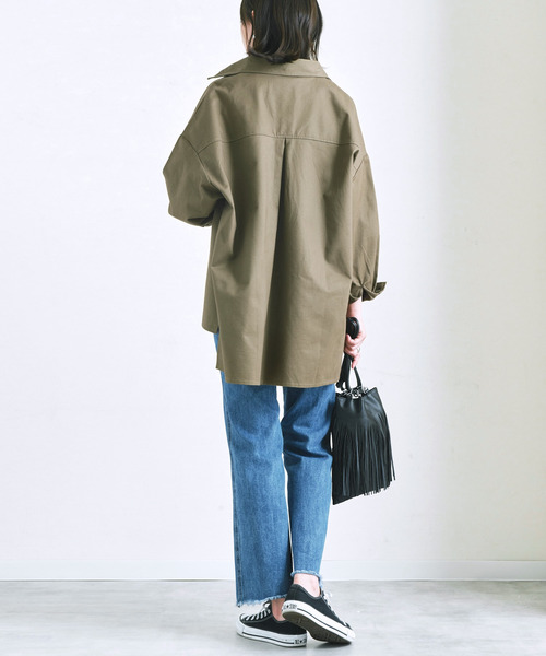 Fizz（フィズ）の「【Fizz/フィズ】　ボリューム袖　オーバーサイズツイルシャツ（シャツ/ブラウス・レディース・オフホワイト/ベージュ/カーキ・M）」の10枚目の写真