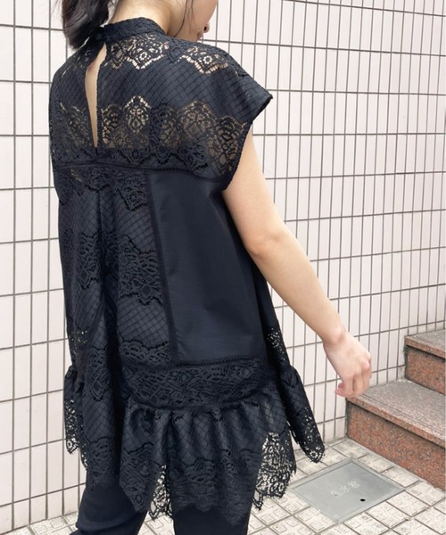 AVIE(アビィ)の「ヴィクトリアレース切り替えブラウス(シャツ/ブラウス・レディース・ブラック/カーキ・38)」の18枚目の写真